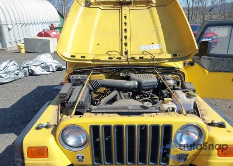 2000 Jeep Wrangler Se z USA, uszkodzony, nr VIN 1J4FA29P1YP787198